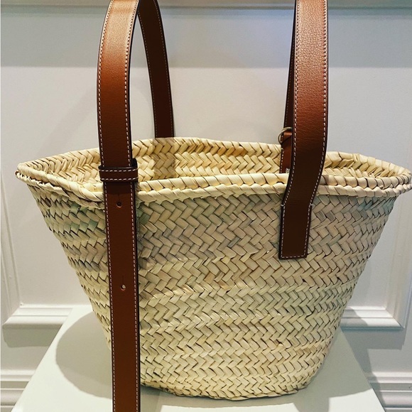 Brand new LOEWE Medium Palm Leaf and Leather Basket Bag - Picture 2 of 9
